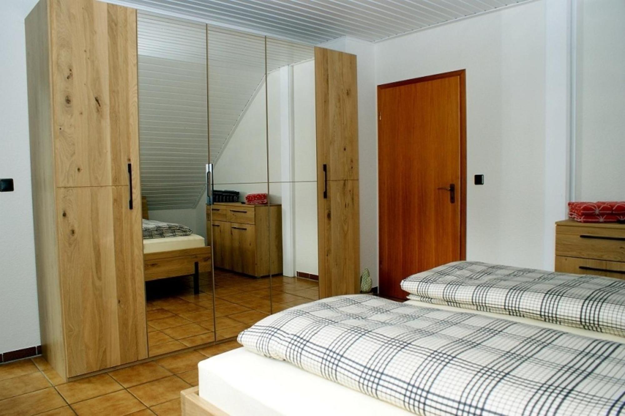 Haus "Zwischen Den Waeldern" Apartment Allenbach Ngoại thất bức ảnh